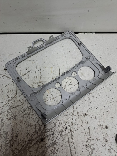 Moldura Central Painel Rádio Ford Focus 2009 2010 2011 2013