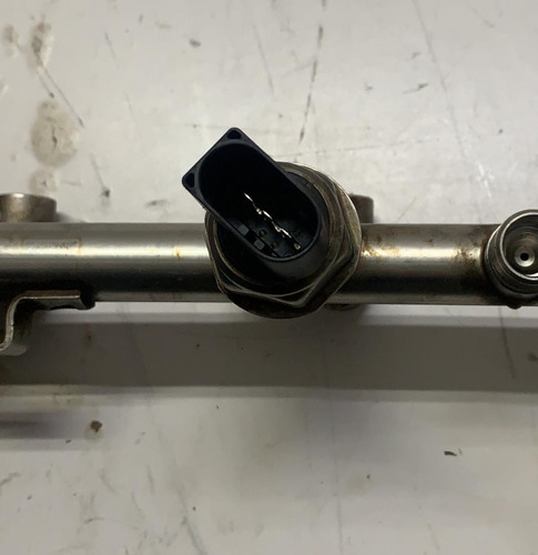 Flauta Bico Injetor Mercedes C200 2010 A2710705495