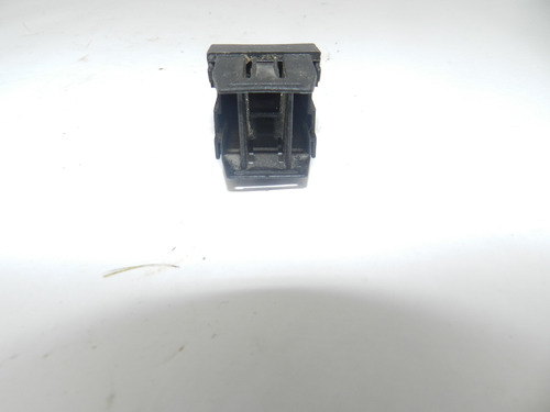 Botão Falso Painel Gm Vectra 97/05 90478254