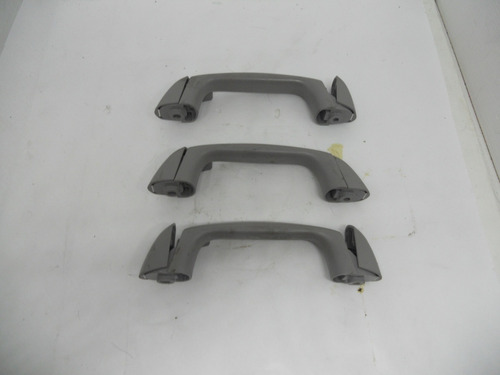 Kit Alça Teto Pega Mão Toyota Etios 2013 A 2018 746110d060