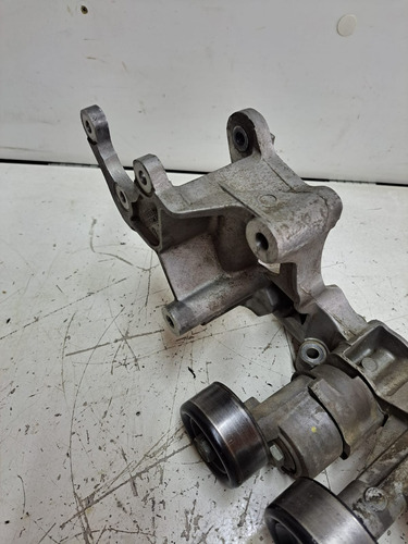 Suporte Alternador Compressor Kia Sorento 2.4 16v 2011 2012 