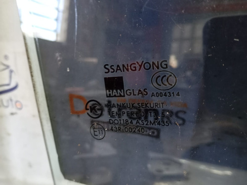 Vidro Tras Direito Ssangyong Kyron  Usado