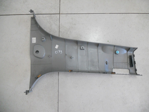 Acabamento Inferior Coluna Esquerda Hyundai Santa Fé 11 A 14