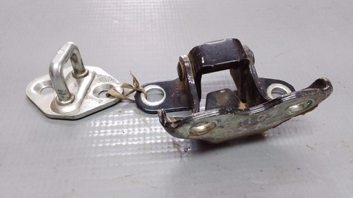 Dobradiça Porta Traseira Direita + Batente Etios. 23612