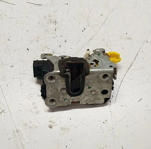 Fechadura Porta Dianteira Esquerda Renault Duster 2012