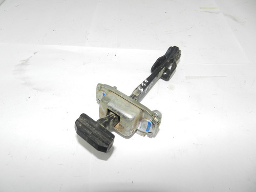 Limitador De Porta Traseira Direita Gm S10 2013 A 2018