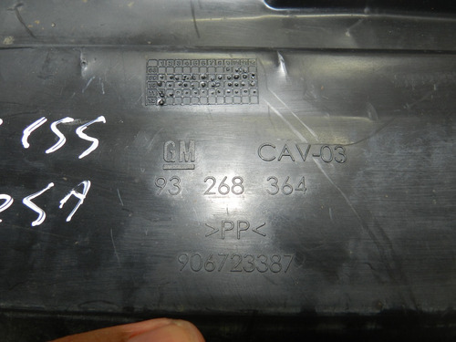 Defletor Lado Direito Churrasqueira Gm Corsa 96/11 93268364