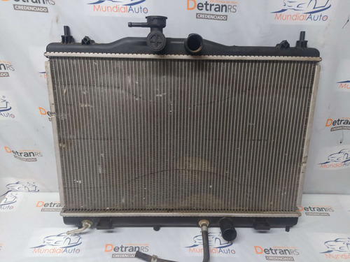 Radiador De Água Nissan Livina Tiida 21460az70a  11379