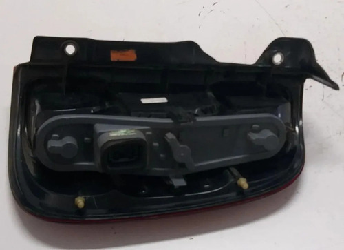 Lanterna Traseira Esquerda Fiat Uno Vivace 2014 A 2015