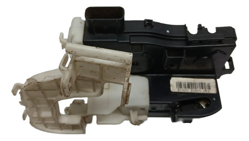 Fechadura Porta Dianteira Direita Hyundai Azera 2012 A 2017