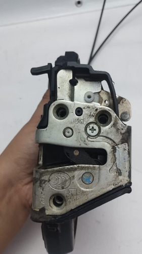 Fechadura Elétrica Dianteira Esquerda Corolla Hilux 09/14