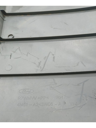 Acabamento Coluna  Lateral  Direito Ford Focus 2014 (ap)