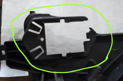 Defletor Eletroventilador Renault Megane 07/12 C/detalhe