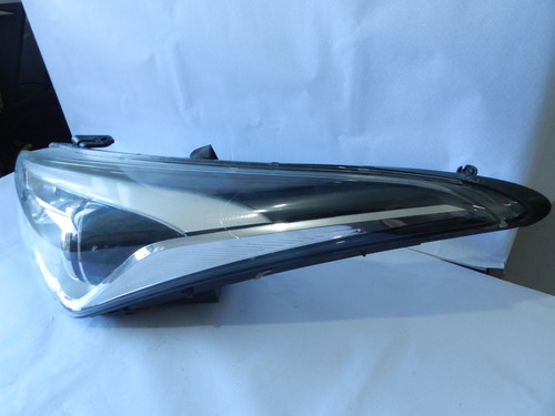 Farol Esquerdo Máscara Negra Led Hyundai Hb20 16/19 Detalhe