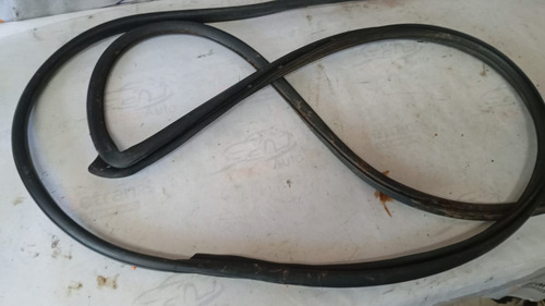 Guarnição Borracha Porta Dianteira Direita Hyundai Hr 25883