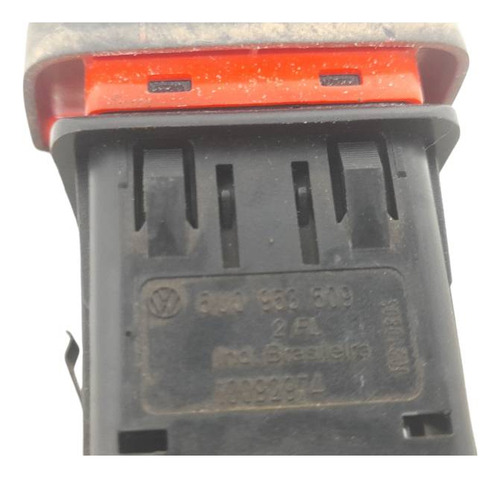 Botão Interruptor Pisca Alerta  Voyage 2014