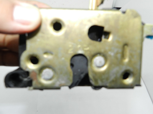 Fechadura Porta Traseira Esquerda Ford Ecosport 2005