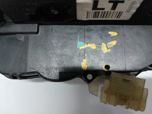 Fechadura Da Porta Dianteira Direita Gm Cruze 2012 A 2016