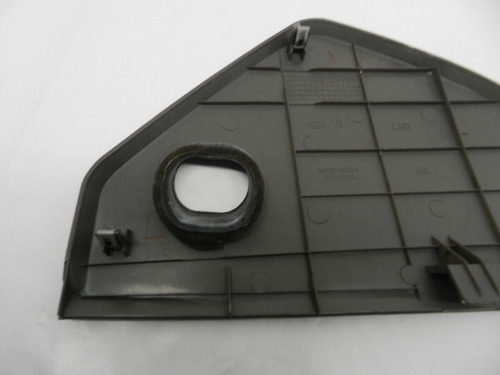 Moldura Tampa Lateral Direito Painel Hyundai Tucson 05/15 