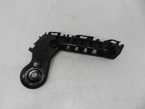 Guia Para-choque Diant Esquerdo Yaris Corolla Hybrid 20/22