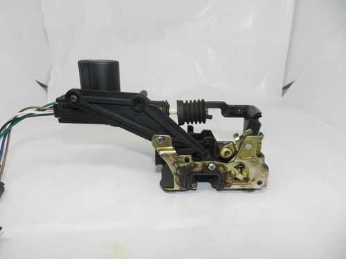 Fechadura Elétrica Dianteira Direita Renault Clio 00/06