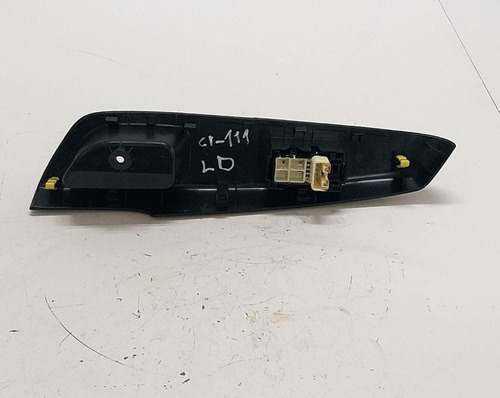 Comando Vidro Eletrico Dianteiro Direito Etios 2012 A 2016