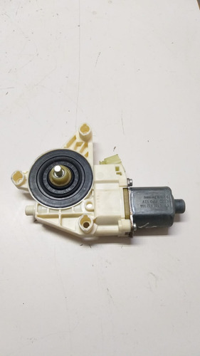 Motor Vidro Traseiro Direito Mercedes C200 0130822504