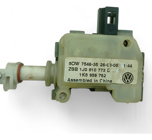 Trava Elétrica Tampa Da Portinhola Vw Bora 2001 A 2006