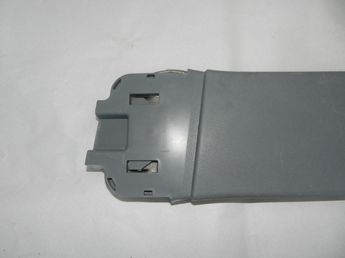 Moldura Coluna Porta Esquerda Vectra Sedan 06/15 93370277