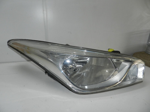 Farol Direito Hyundai Hb20 15/18 C/ Detalhe 921021s050