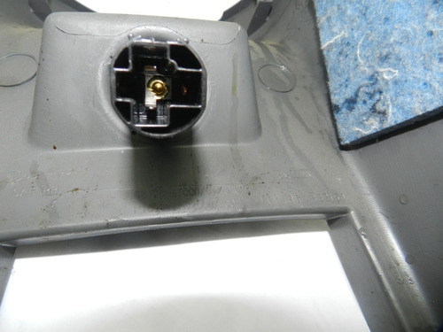 Acabamento Traseiro Console Nissan Sentra 08/13 68105et000
