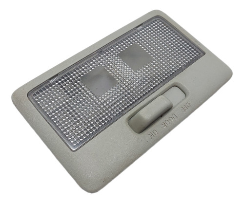 Luz De Teto Cortesia Suzuki Grand Vitara Ano 2004 A 2008