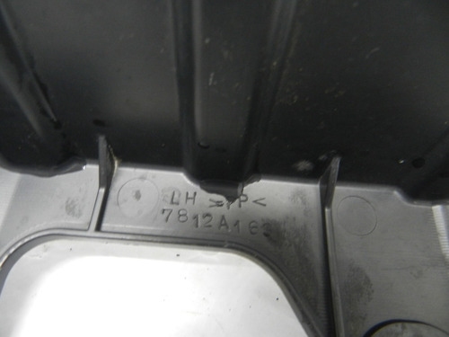 Defletor Farol Lado Esquerdo Mitsubishi Pajero Full 08/20