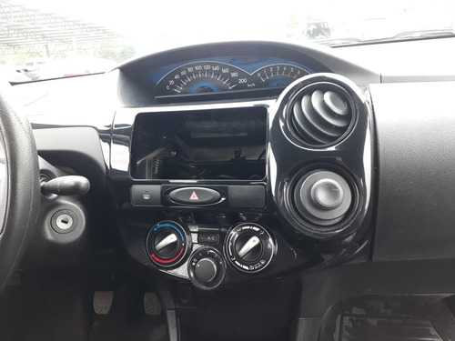 Ty Etios Sedan 1.5 96cvs Flex 2016 Vendido Em Peças Rs Cai