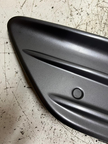 Grade Milha Esquerdo Volvo Xc60 2014 2015 2016 2017 Original