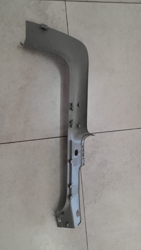 Soleira Porta Diant Direita Renault Scenic 99/06 8200062895
