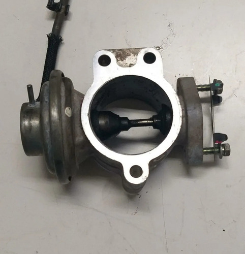 Bomba Válvula Egr Toyota Hilux 3.0 Diesel 05/15 258000l010