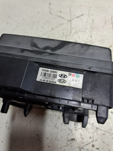 Caixa Fusível Hyundai I30 Cw Wagon 2.0 16v 2010 2011 2012