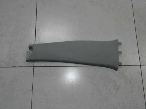 Moldura Coluna Central Lado Esquerdo Scenic 99/06 7702280106
