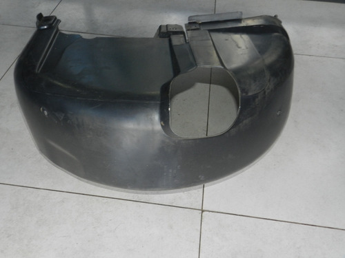 Para-barro Traseiro Esquerdo Vw Golf Bora 98/06 C/ Detalhe 