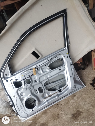 Porta Dianteira Direita Mitsubishi Airtrek 2004 C/det Usado