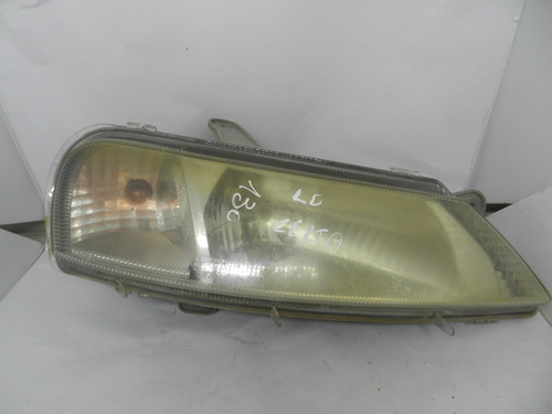 Farol Lado Direito Arteb Gm Celta 2001 A 2005 1100094