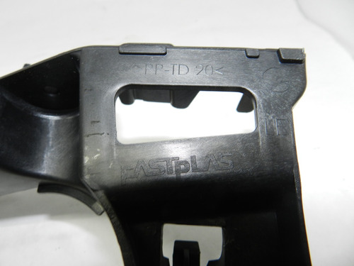 Guia Para-choque Dianteiro Lado Direito C3 Aircross 10/16