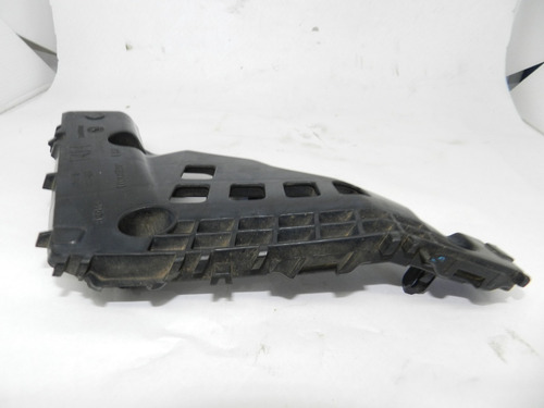 Guia Lado Direito Para-choque Dianteiro Toyota Corolla 15/19