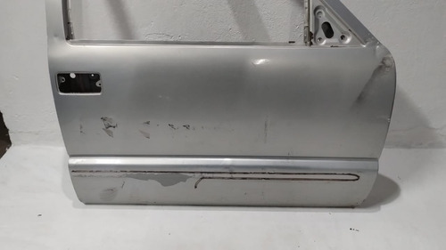 Porta Dianteira Direita S10 Cabine Dupla 99/11 Com Detalhe