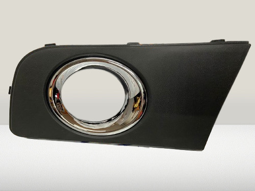 Grade Farol Milha L/e Aro Cromado Amarok 2010/16 18160 Cx05