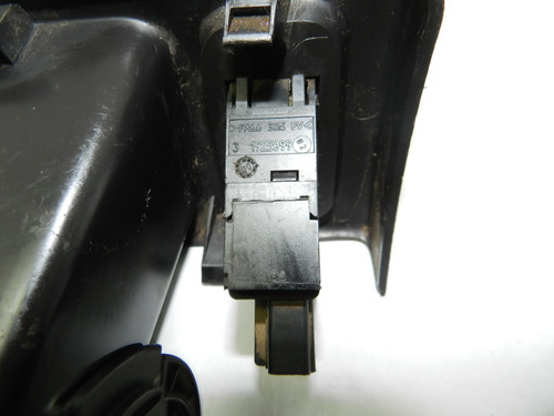 Moldura Porta Objetos Botão Regulador Peugeot 206 03/08 