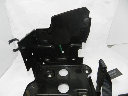 Suporte Caixa Bateria Fiat Mobi Way 1.0 8v 18/22 51942016