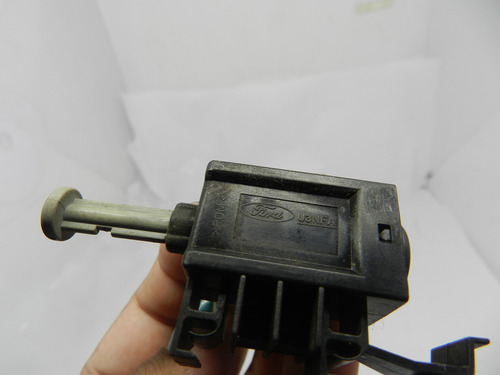 Interrupetor Pedal Embreagem Ford Ecosport Ka Fiesta 12/18 