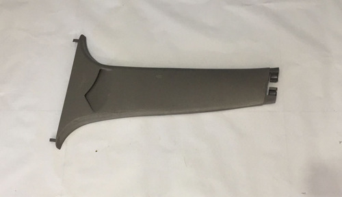 Moldura Coluna Le  Citroen Xsara Picasso 01/11 9630266477